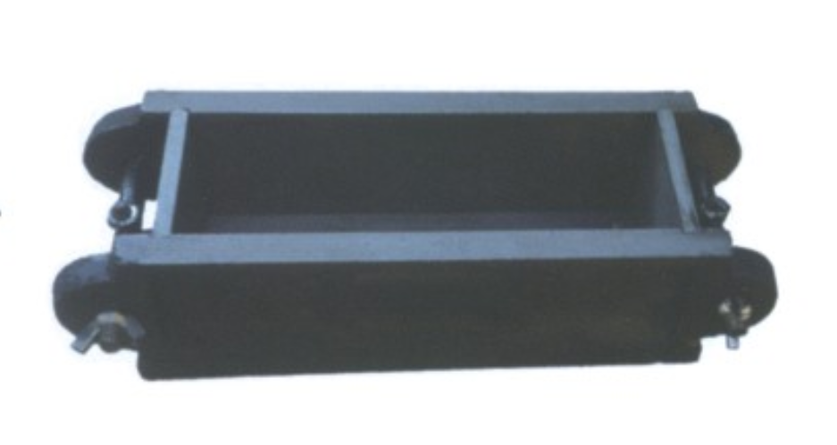 70.7*70.7*210mm試模（鑄鐵）