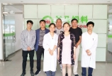 河南養殖場老板到我司參觀考察